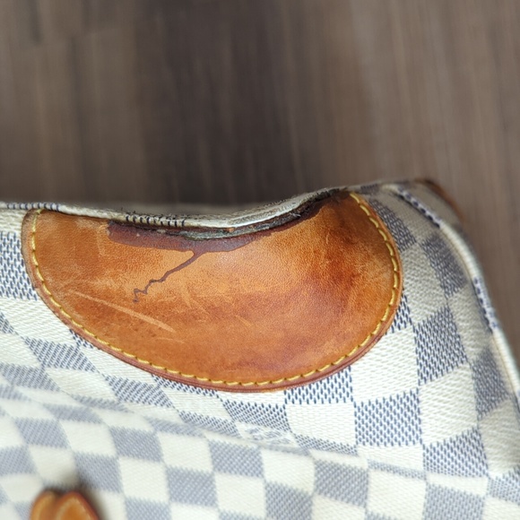 LV Damier Azur Hampstead snap side tote - Picture 7 of 16